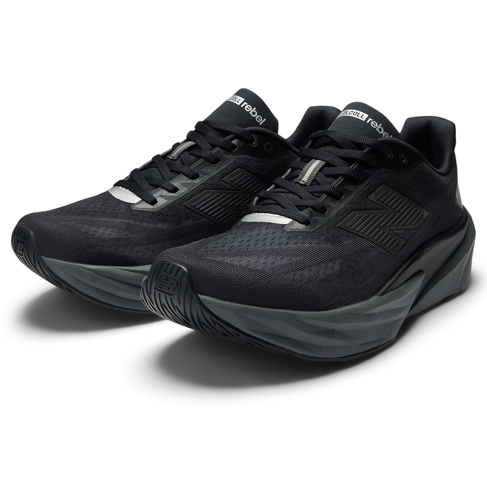 Pánske topánky New Balance FuelCell Rebel v5 MFCXLC5 – čierné