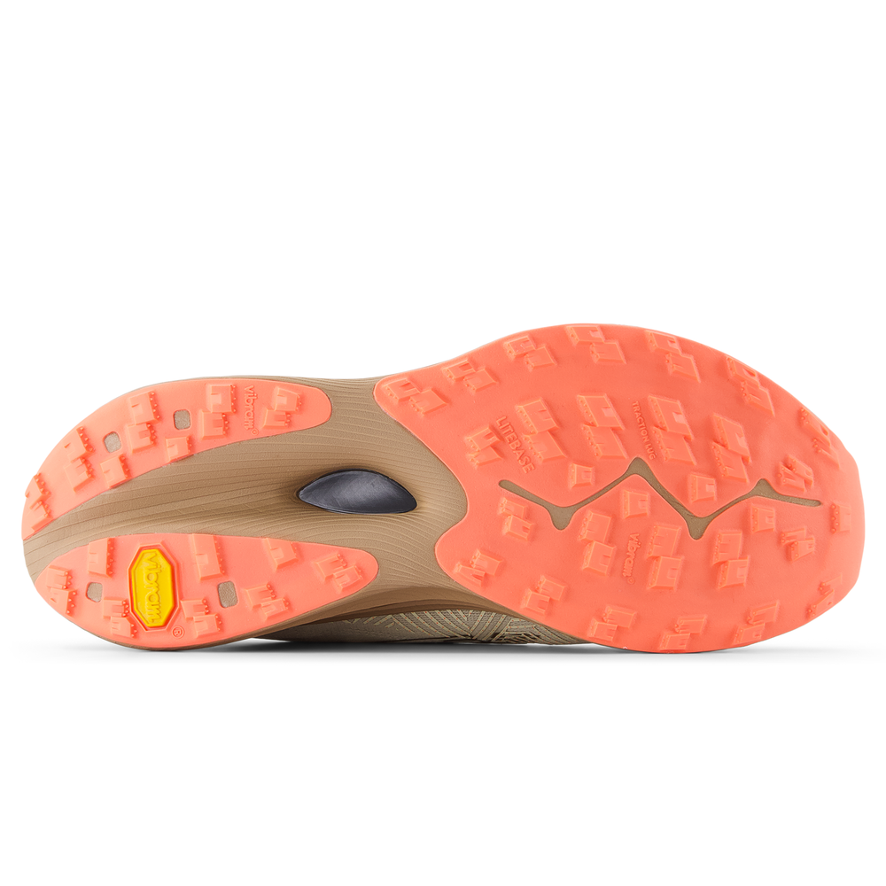Pánske topánky New Balance FuelCell SuperComp Trail MTTRXUR1 – béžové