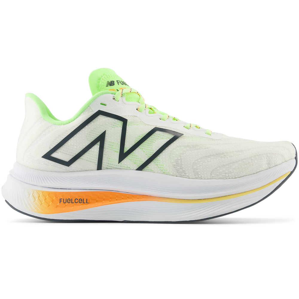 Dámske topánky New Balance FuelCell SuperComp Trainer WRCXCA3 – biele