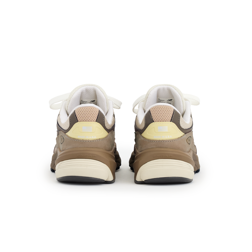 Unisex topánky New Balance U990SG6 – béžové