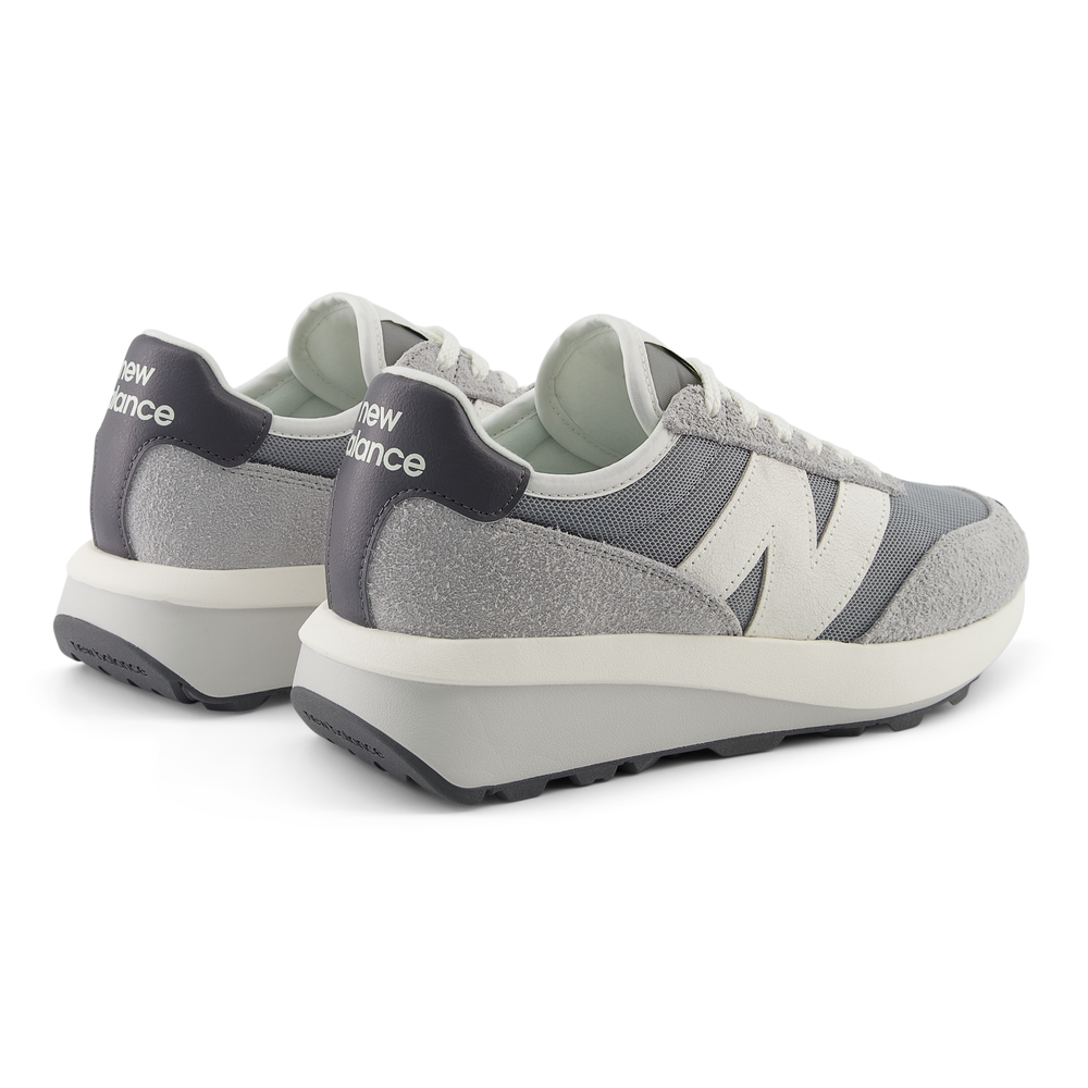 Unisex topánky New Balance U370AH – sivé