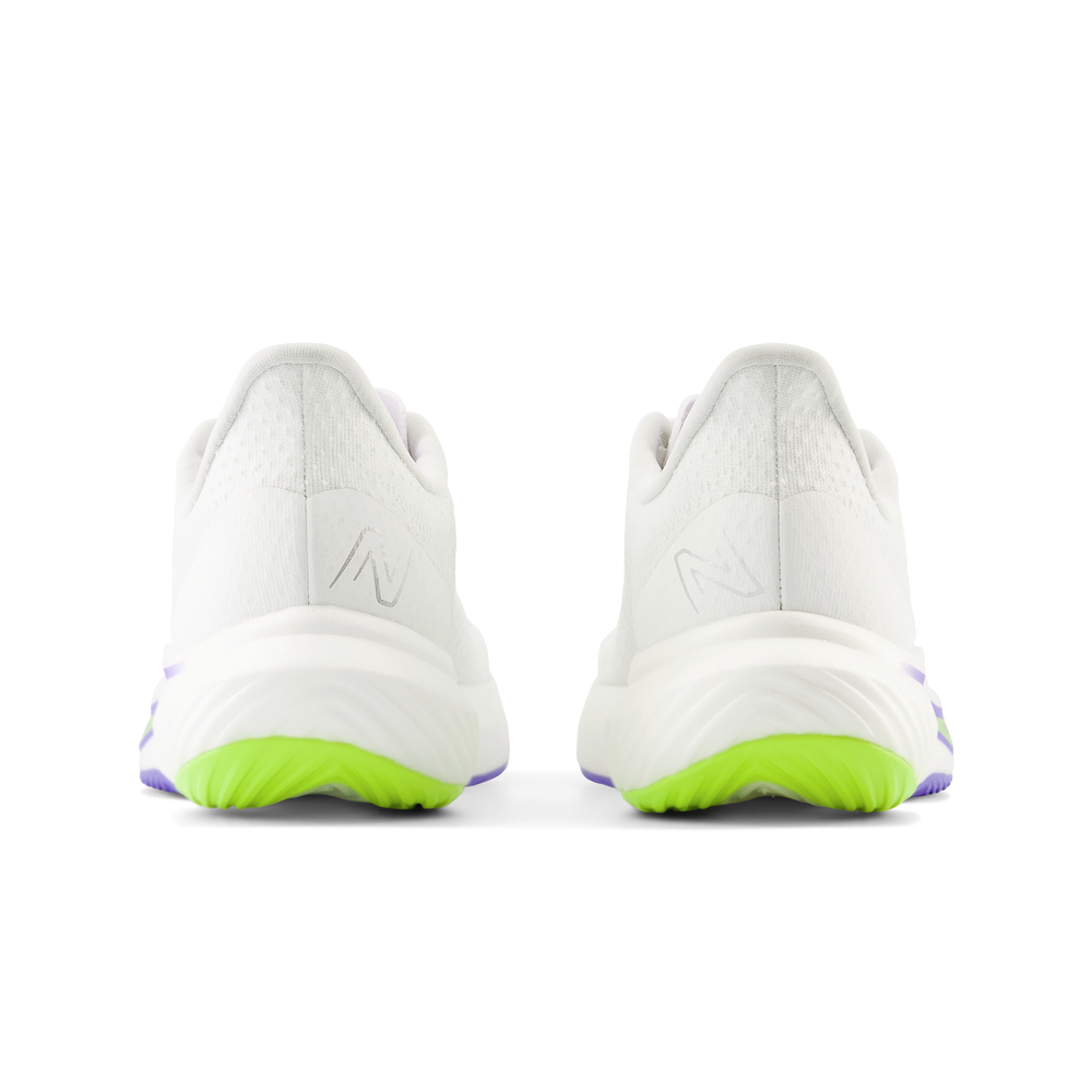 Dámske topánky New Balance FuelCell Rebel v3 WFCXCC3 – biele