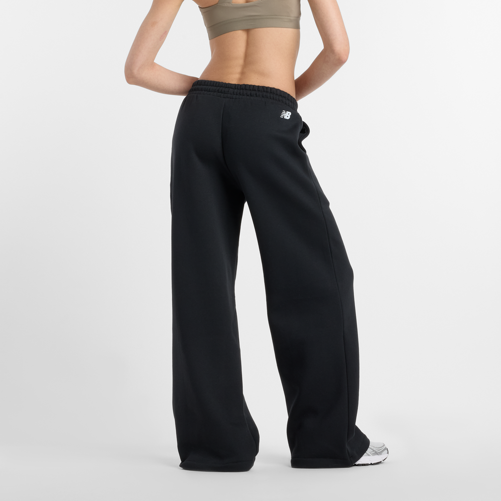 Dámske nohavice New Balance WP51954BK – čierné