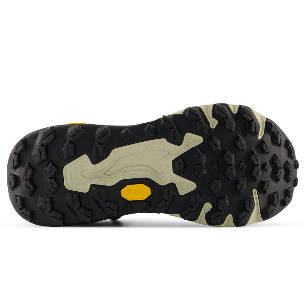 Dámske topánky New Balance Fresh Foam X Hierro Hiker Gore-Tex v9 WTHIMCB9 – čierné