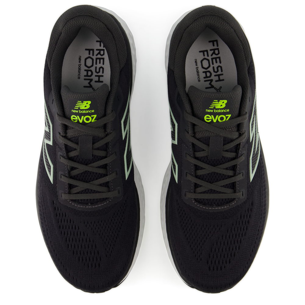 Pánske topánky New Balance Fresh Foam Evoz v4 MEVOZ549 – čierné