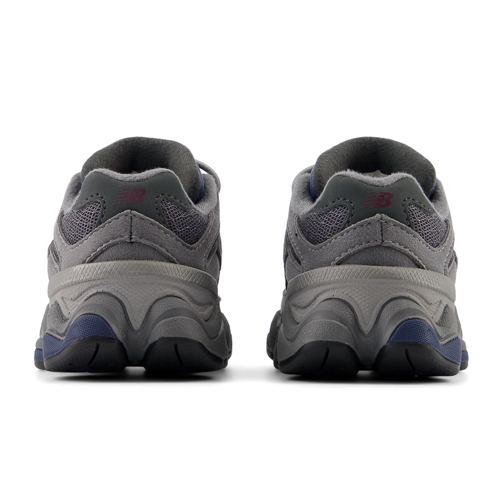 Detské topánky New Balance IV9060EC – sivé
