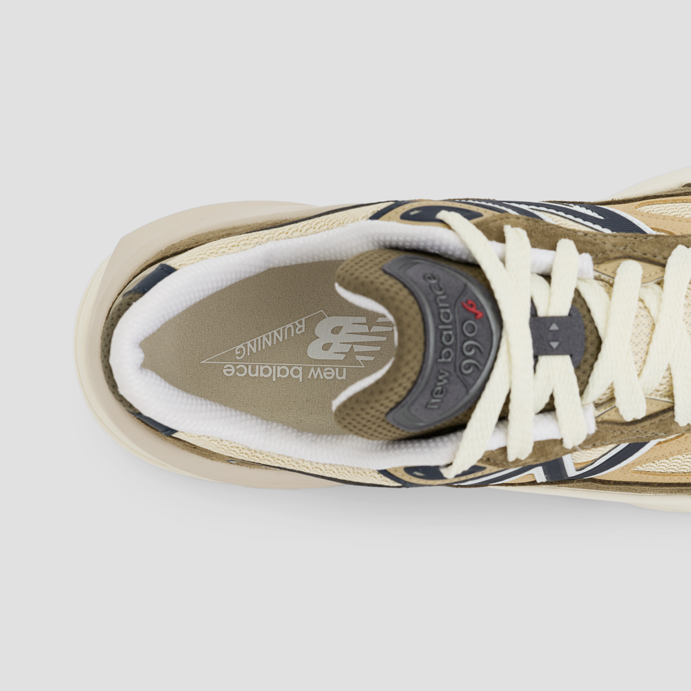 Unisex topánky New Balance U990WO6 – béžové