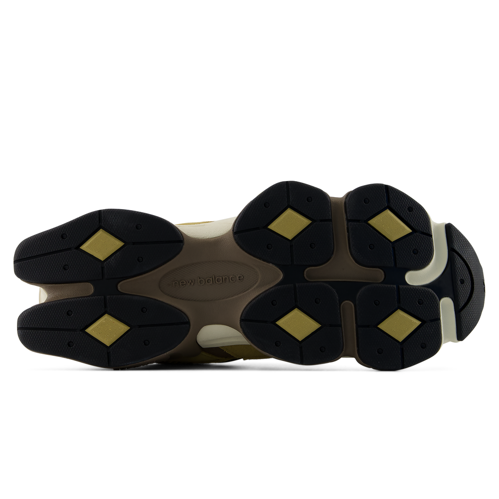 Unisex topánky New Balance U90604WC – hnedá