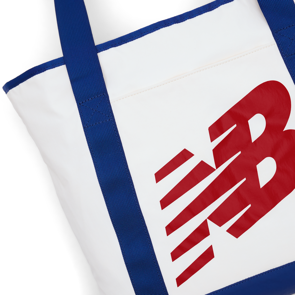 Taška New Balance AC28117IKW – biele