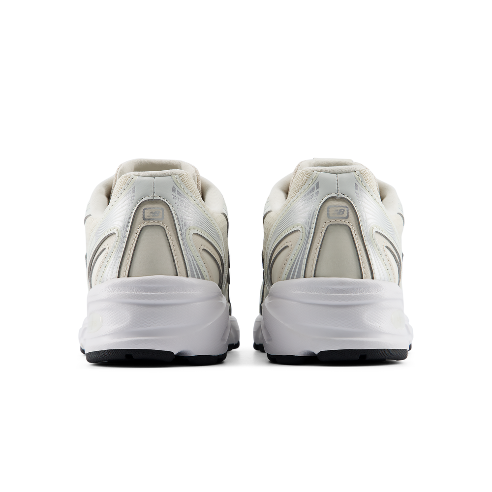 Detské topánky New Balance G7402A3 – béžové