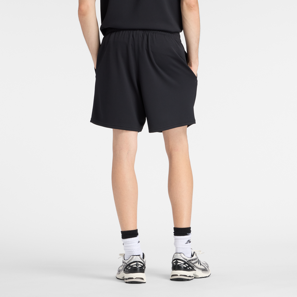 Pánske šortky New Balance MB61V17CBK – čierné