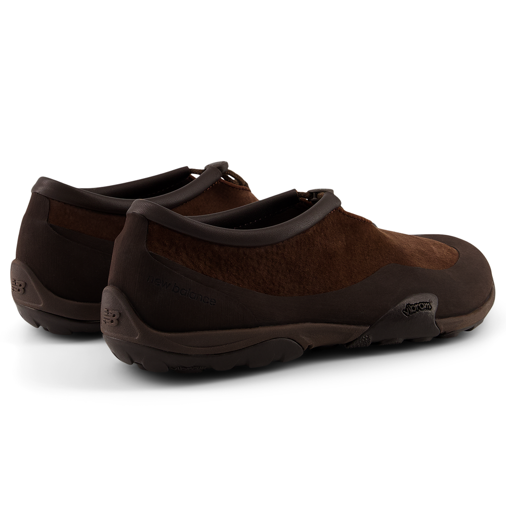 Unisex topánky New Balance Minimus MT10T7OV – hnedá