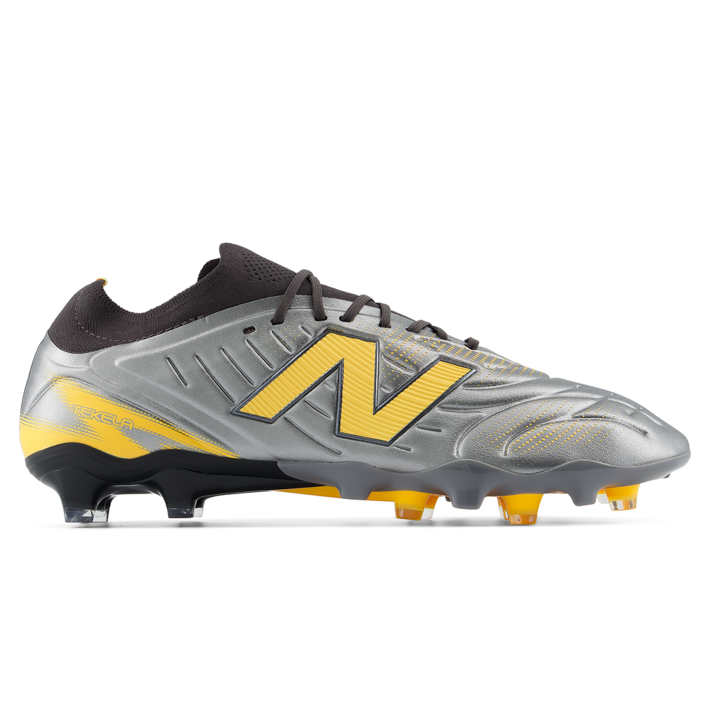Pánske kopačky New Balance TEKELA PRO FG V5 UT2FL5YS – striebro