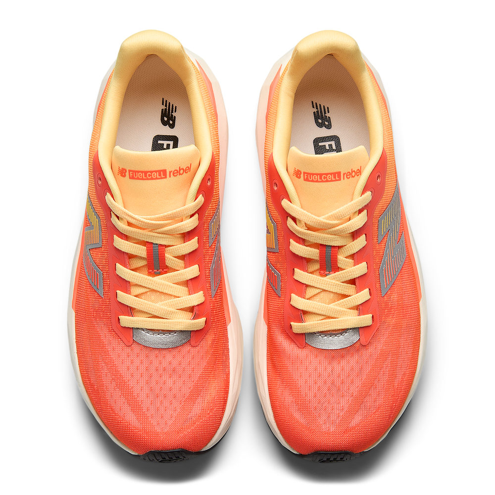 Dámske topánky New Balance FuelCell Rebel v5 WFCX92I – oranžová