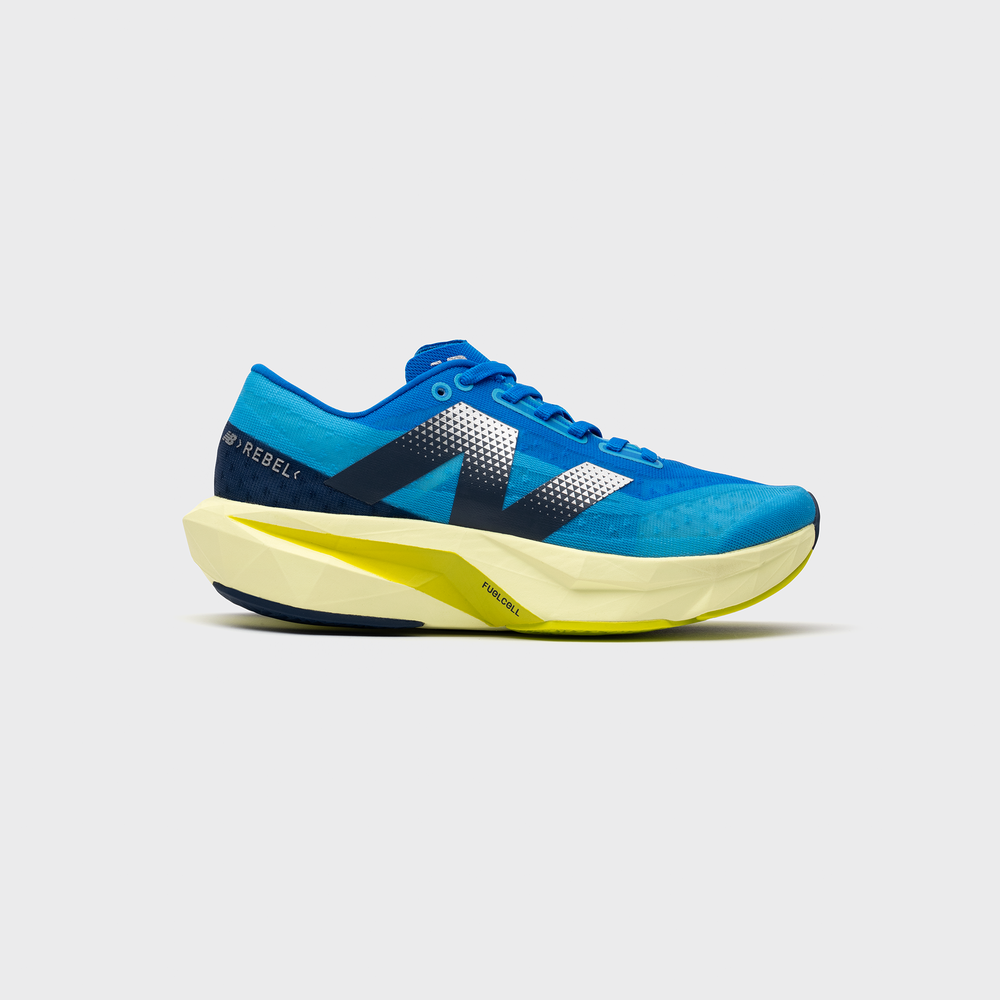 Dámske topánky New Balance FuelCell Rebel v4 WFCXLB4 – modré