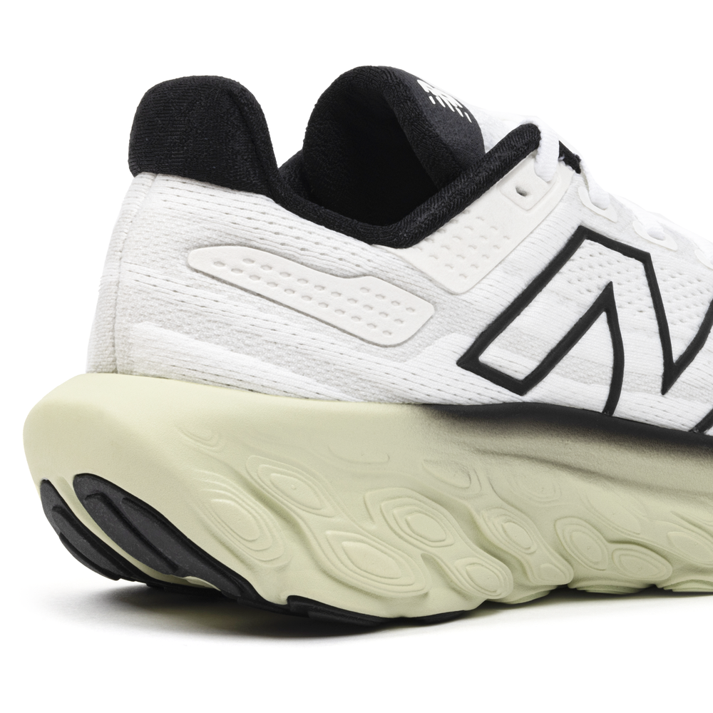 Dámske topánky New Balance Fresh Foam 1080 v13 W1080LAD – biele
