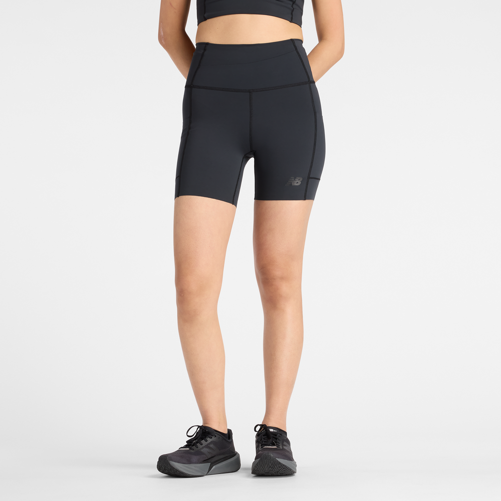 Dámske šortky New Balance WB61I098BK – čierné