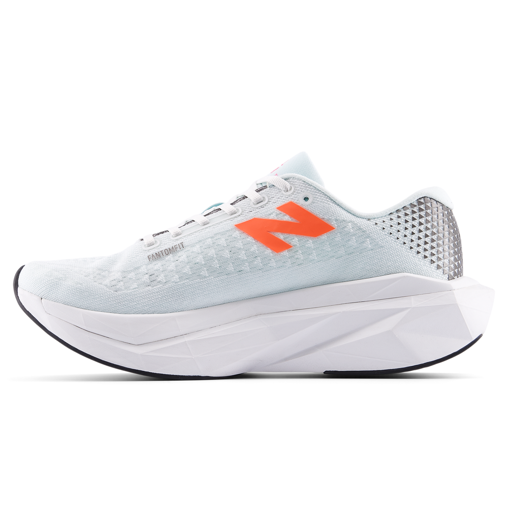 Topánky na behanie New Balance FuelCell SuperComp Trainer v3 MRCX17A – biele