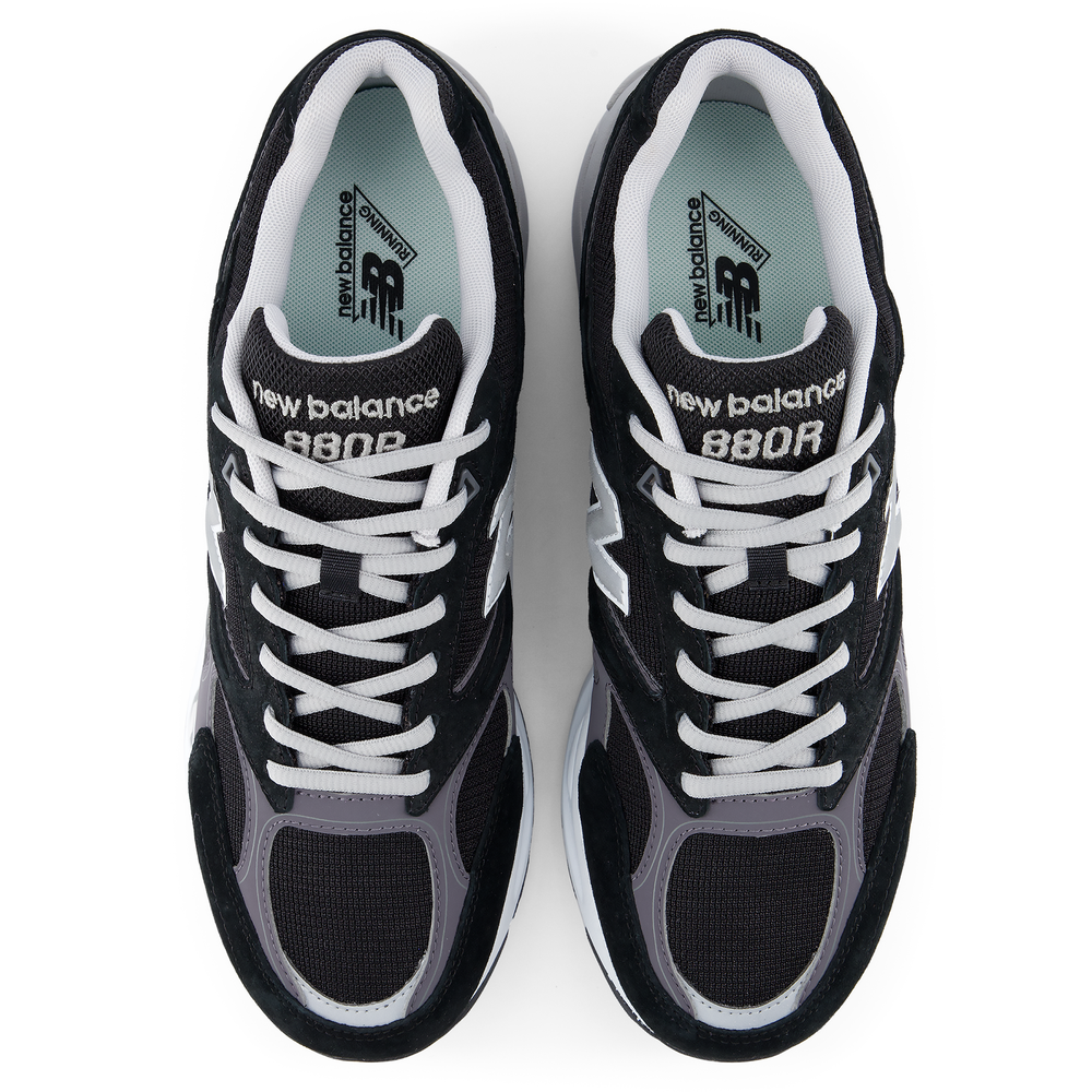 Pánske topánky New Balance U880R8EU – čierné