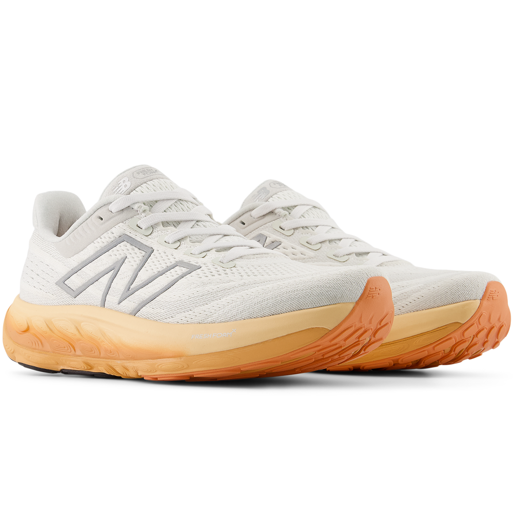 Dámske topánky New Balance Fresh Foam X Vongo v6 WVNGOCB6 – béžové