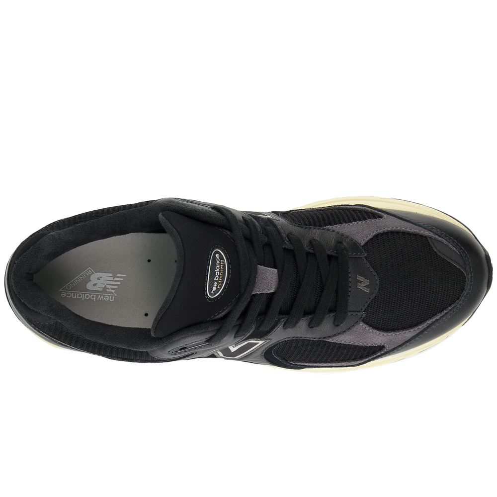 Unisex topánky New Balance M2002RIB – čierné
