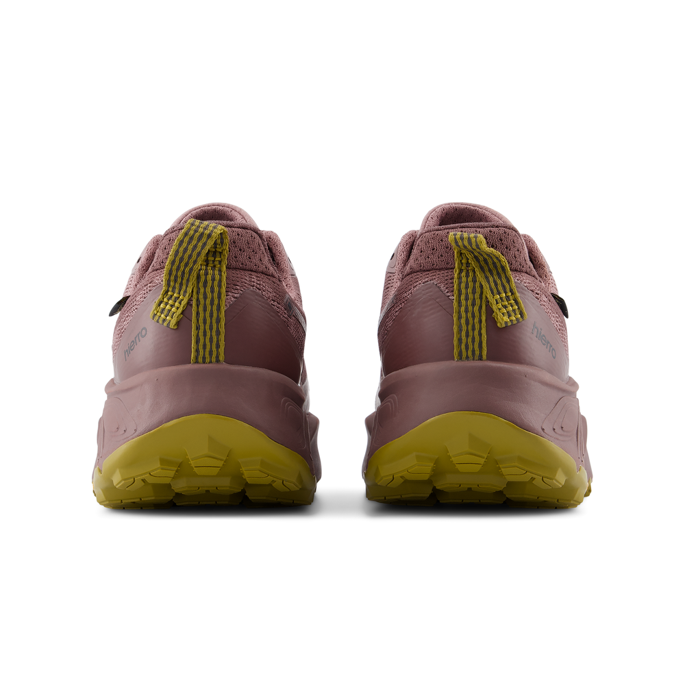 Dámske topánky New Balance Fresh Foam X Hierro Gore-Tex v9 WHIG5G3 – ružové
