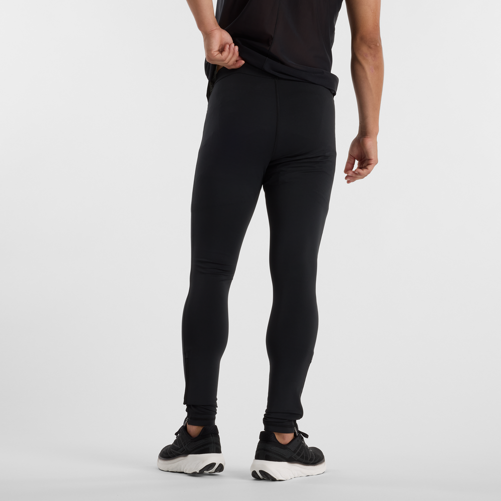 Pánske nohavice New Balance MP51237BK – čierné