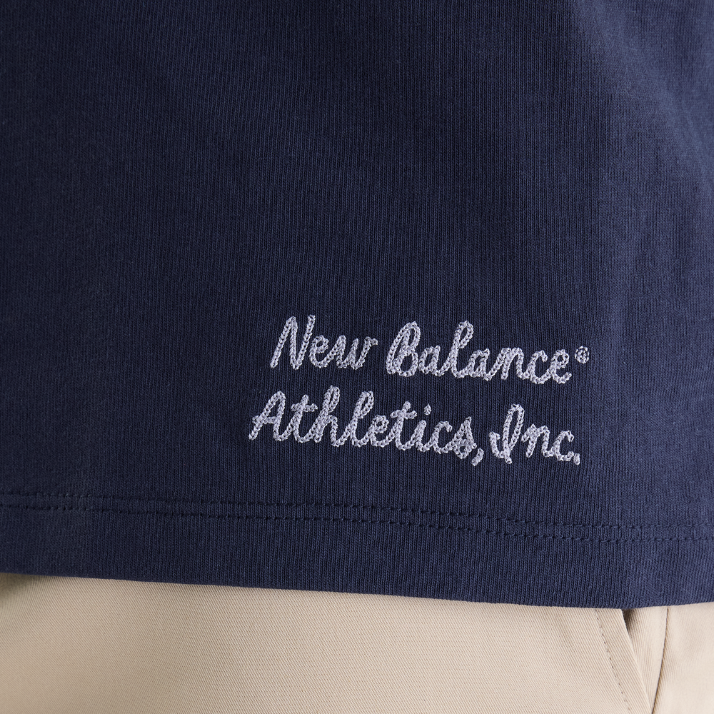 Pánske tričko New Balance Sport Legacy – tmavomodrá