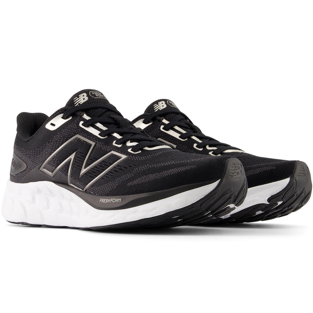 Dámske topánky New Balance Fresh Foam 680 v8 W680LK8 – čierné