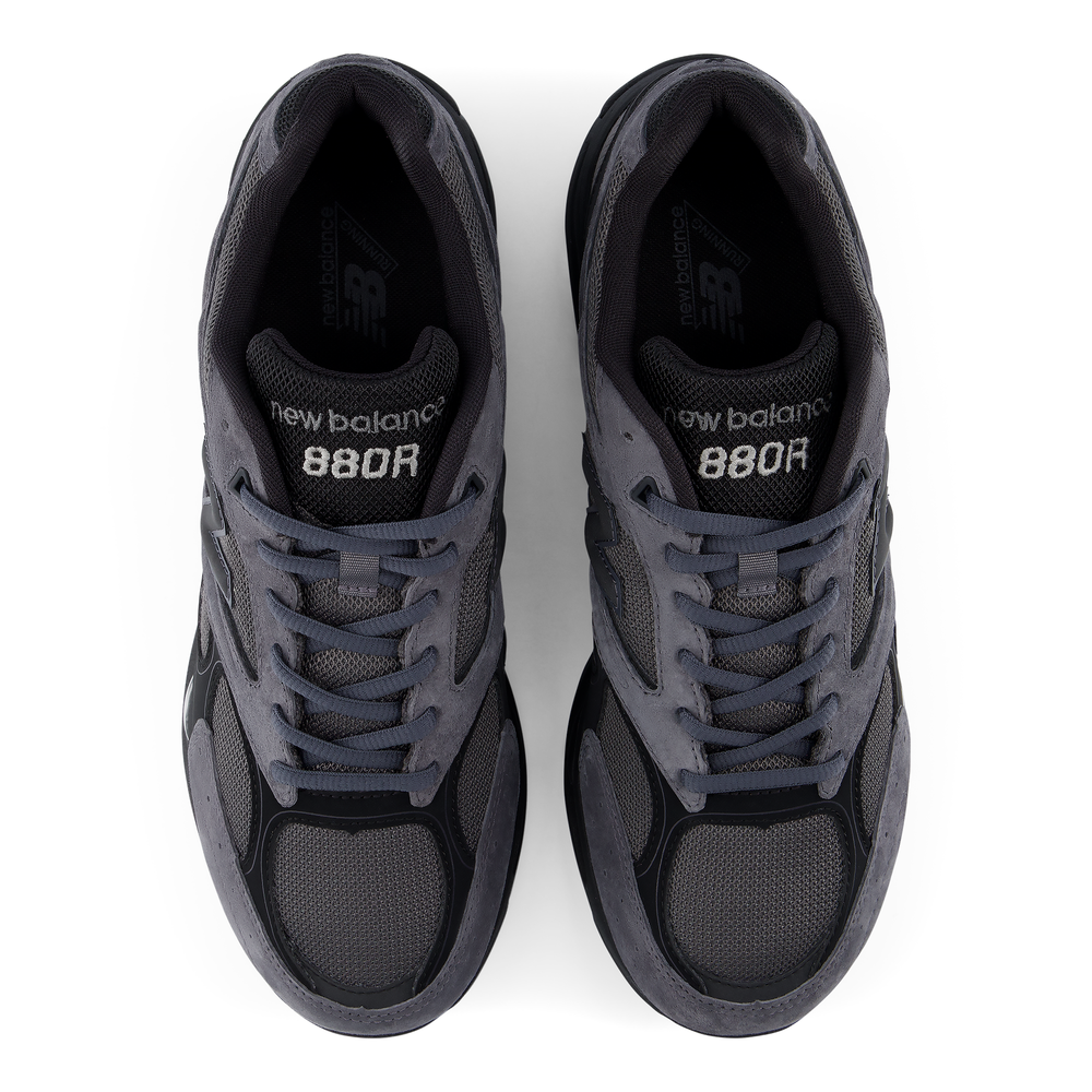 Unisex topánky New Balance U880R19U – sivé