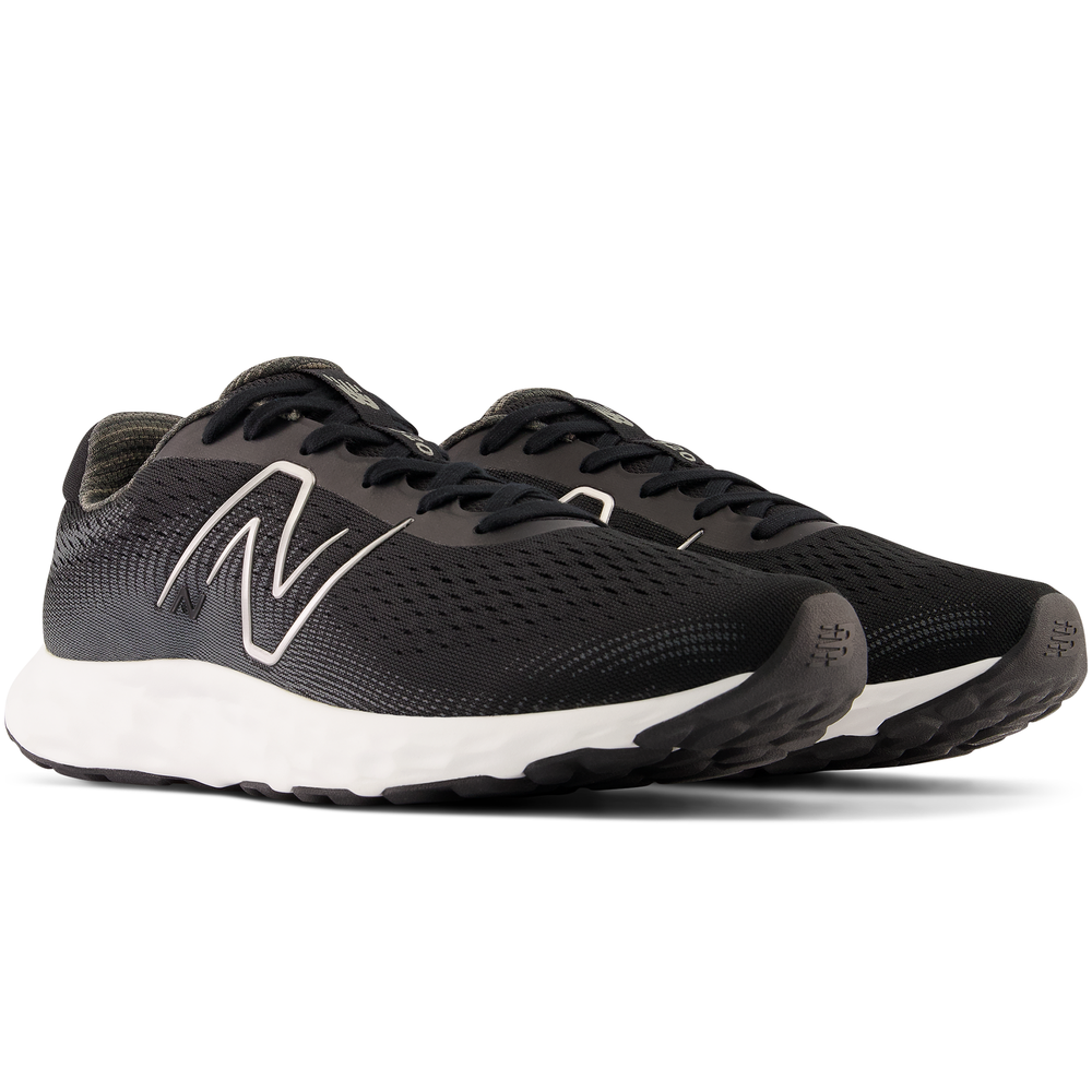 Pánske topánky New Balance M520LB8 – čierné