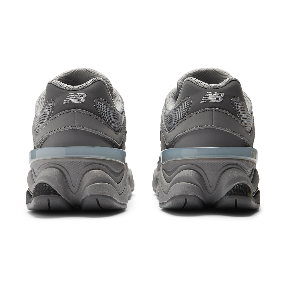 Detské topánky New Balance GC9060GB – sivé