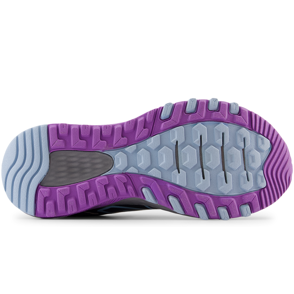 Dámske topánky New Balance WT410CA8 – čierne