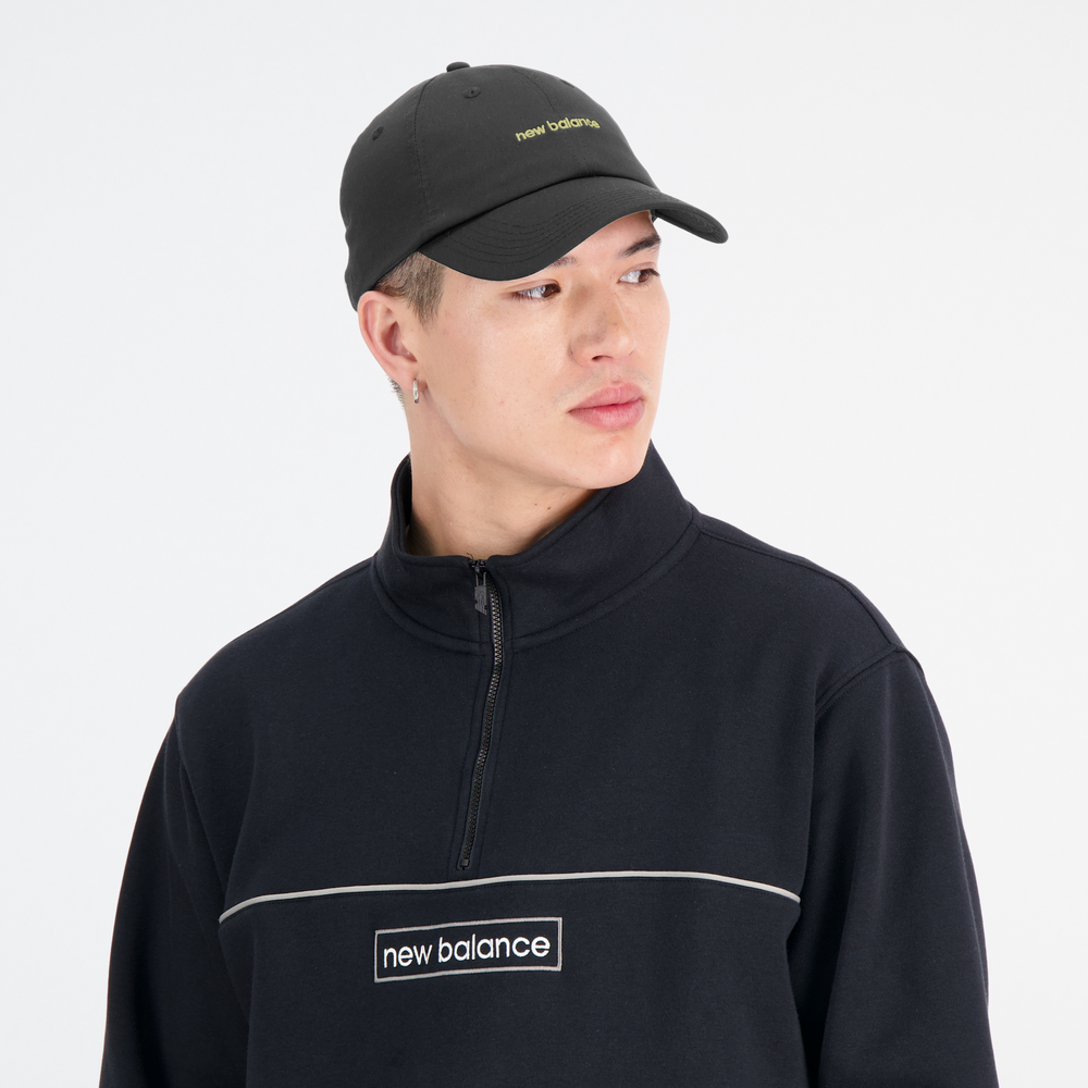 Čiapka New Balance LAH21100BK – čierne