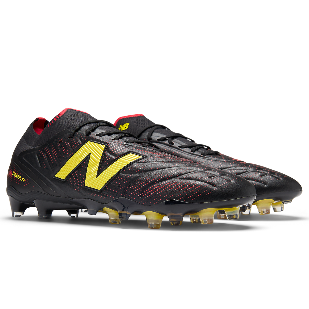 Pánske kopačky New Balance TEKELA ELITE FG V5 UT1FL3KQ – čierné