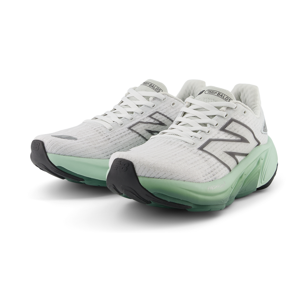 Dámske topánky New Balance Fresh Foam x Balos v1 WBALCB1 – sivé