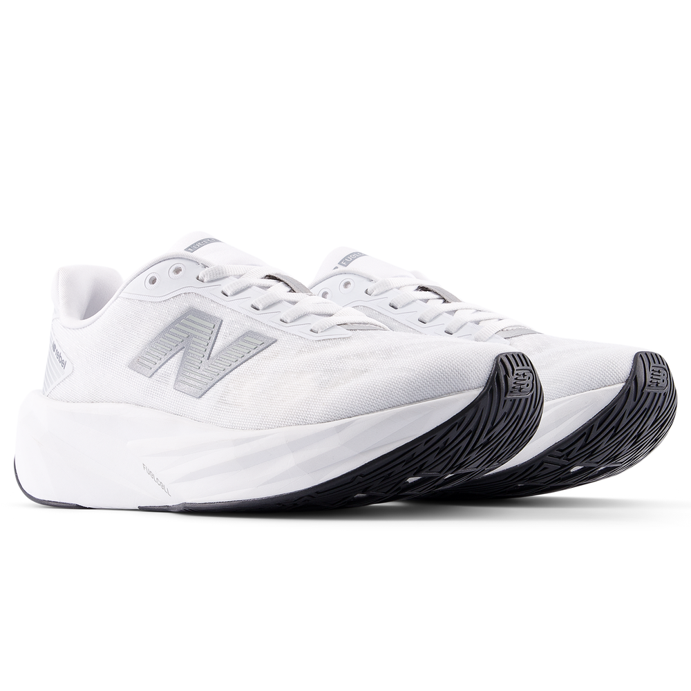 Dámske topánky New Balance FuelCell Rebel v5 WFCXLM5 – biele