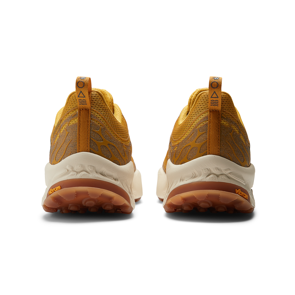 Pánske topánky New Balance Fresh Foam X Hierro v8 MTHIERF8 – oranžová