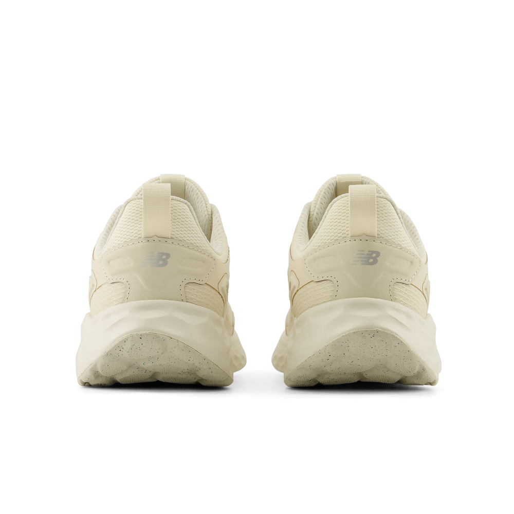 Dámske topánky New Balance Fresh Foam Arishi v4 Utility WARIS9MY – béžové