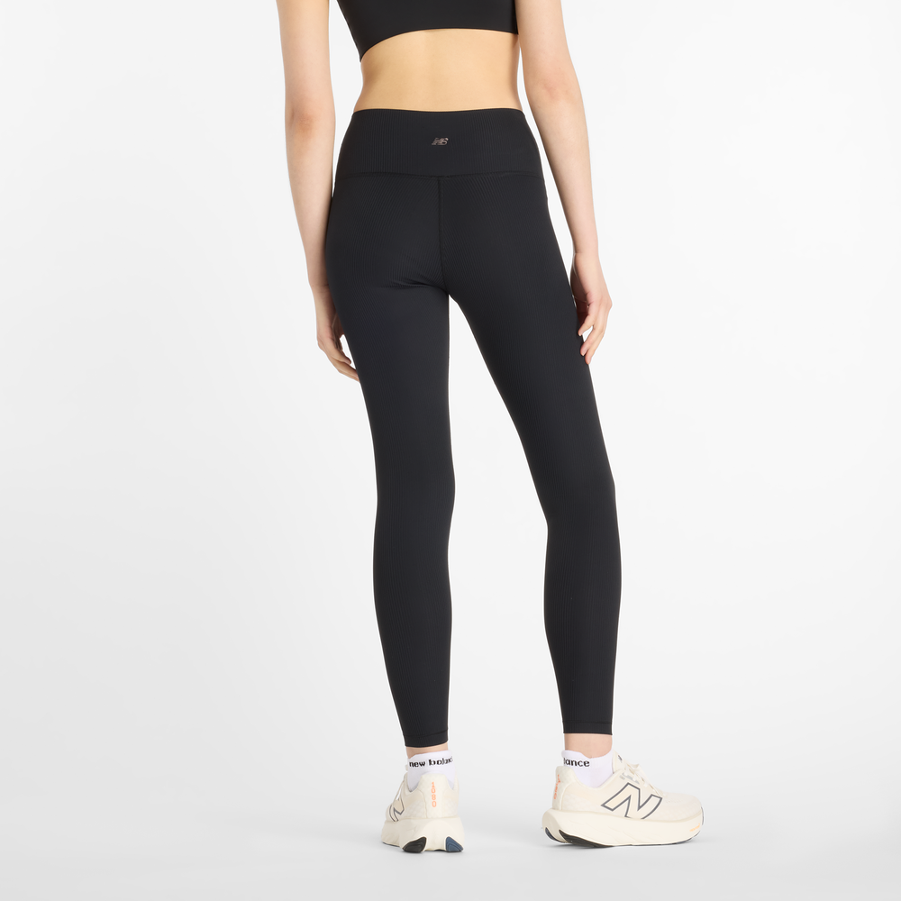 Dámske legíny New Balance WP53152BK – čierné
