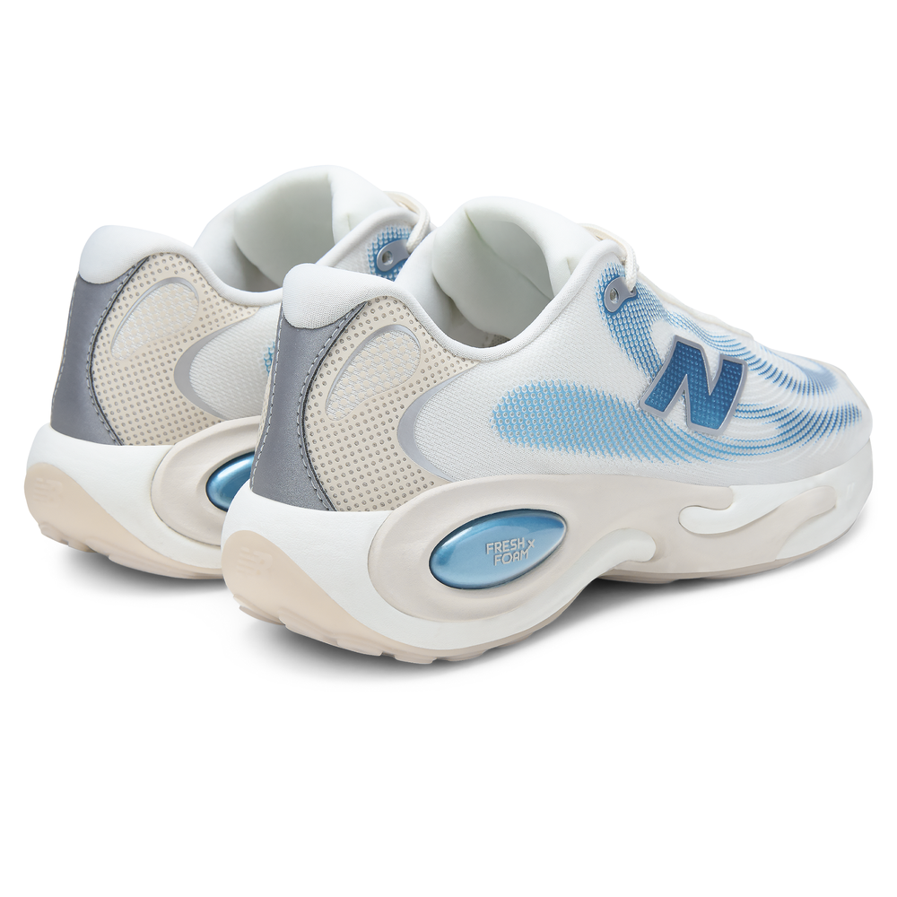 Dámske topánky New Balance AC Runner WACR15HW – béžové