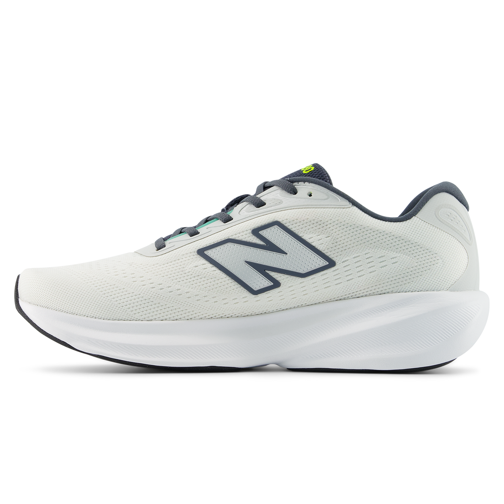 Pánske topánky New Balance Fresh Foam 680 v9 M68025Z – biele