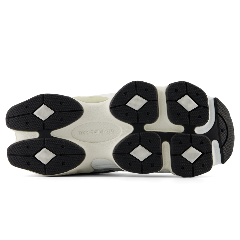 Dětské boty New Balance PC9060GY – sivé