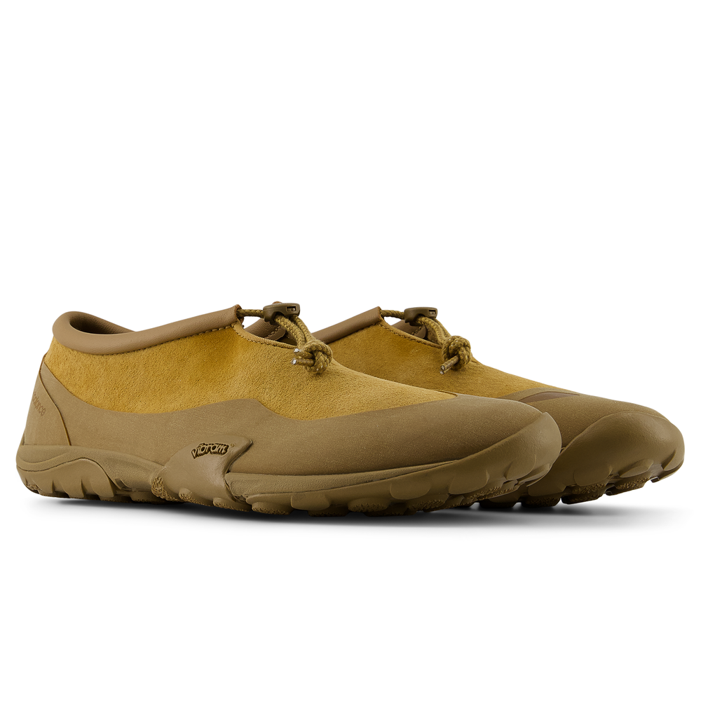 Unisex topánky New Balance Minimus MT10T9CZ – hnedá