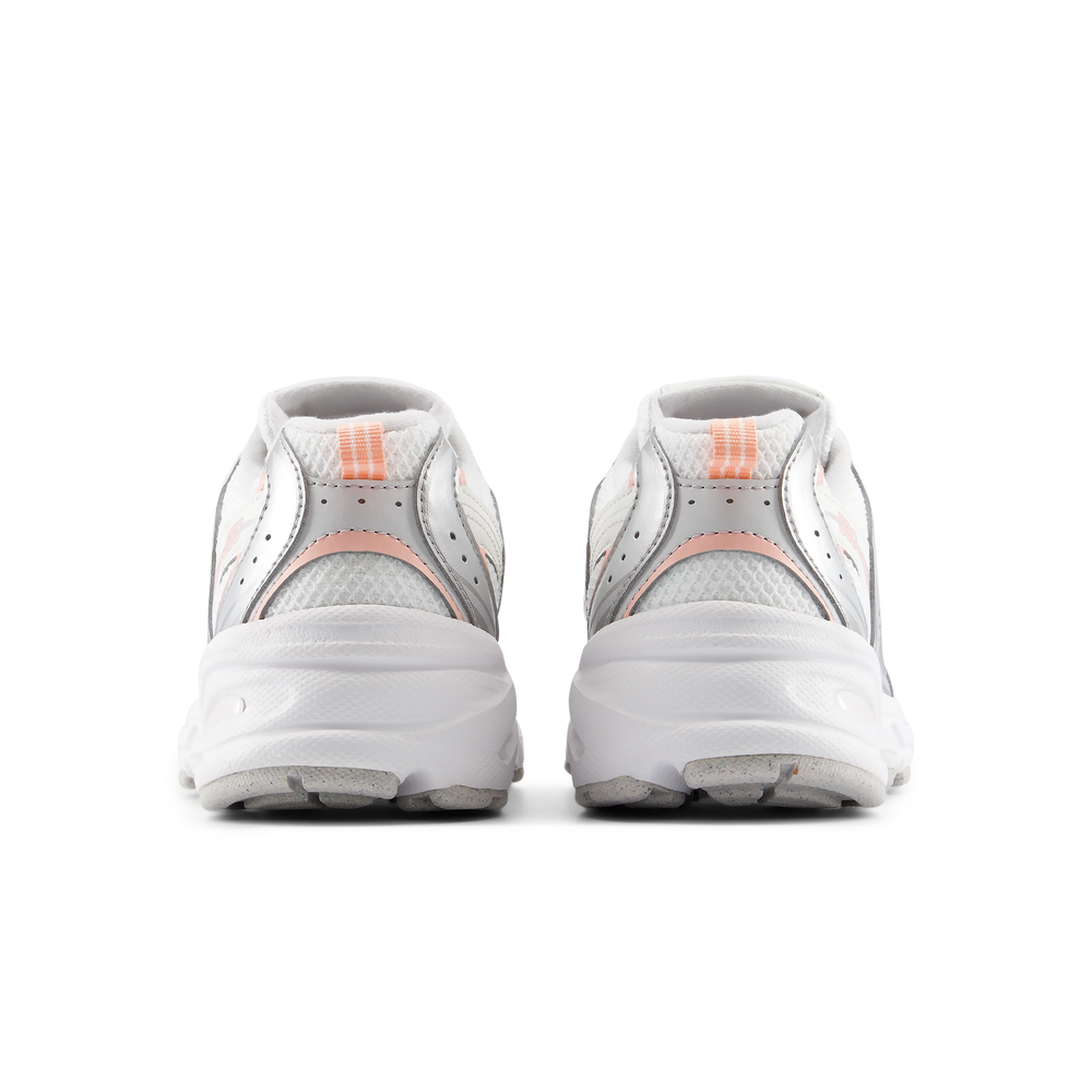 Detské topánky New Balance G5308SR – striebro