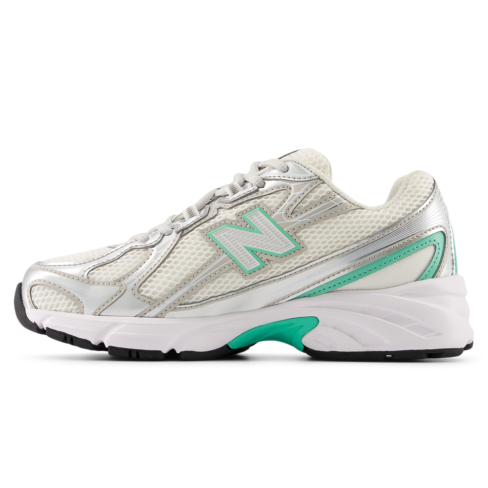 Detské topánky New Balance G7402H8 – biele