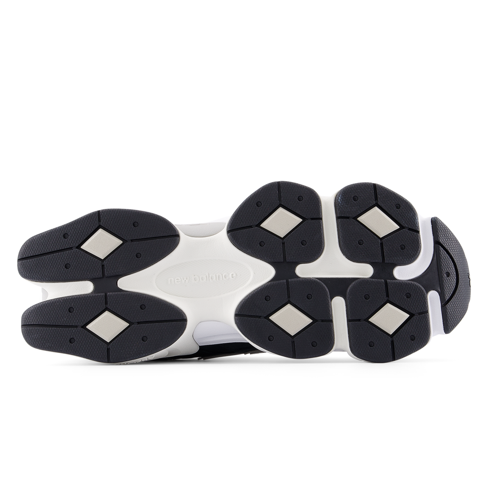 Unisex topánky New Balance U9060510 – čierné