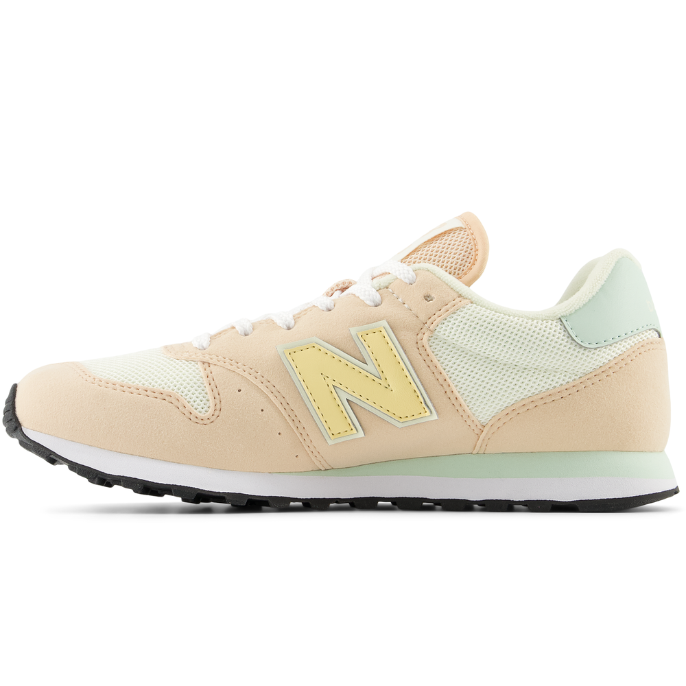 Dámske topánky New Balance GW500FG2 - béžové