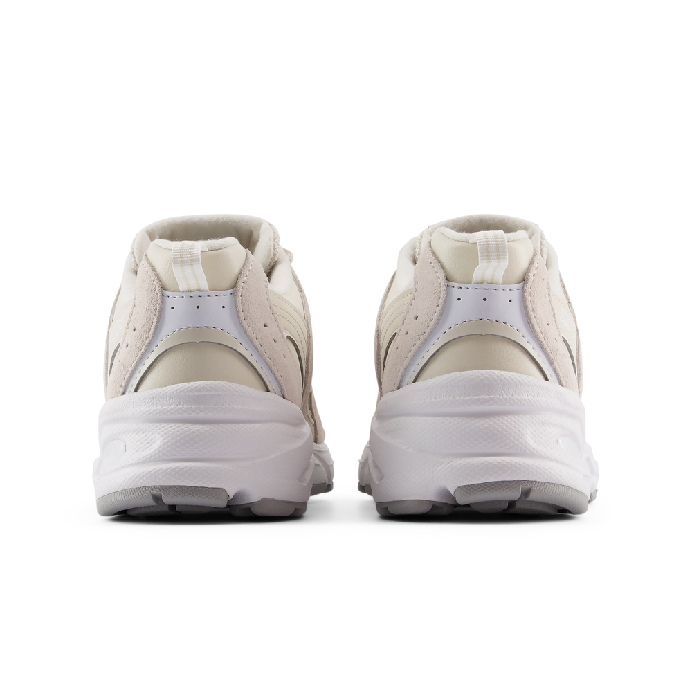 Detské topánky New Balance G5304V7 – béžové