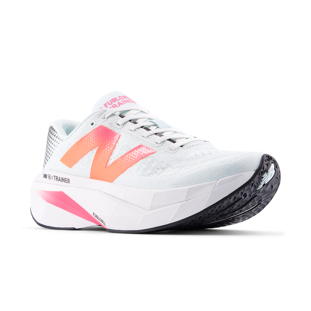 Topánky na behanie New Balance FuelCell SuperComp Trainer v3 MRCX17A – biele